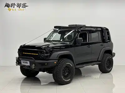 Tank 300 2022