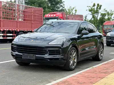 Porsche Cayenne 2021