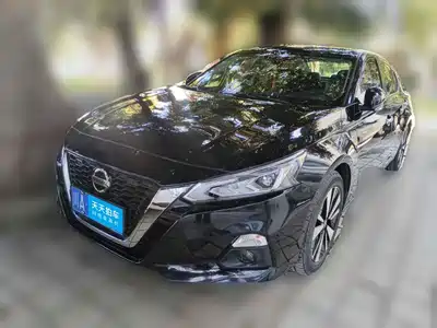 Nissan Teana 2022