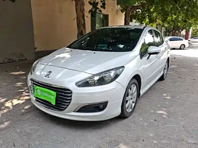 Peugeot 308 2015