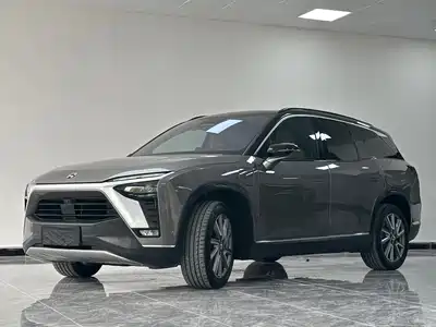 NIO ES8 2021