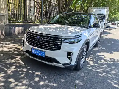 Ford Explorer 2023