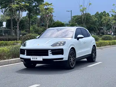 Porsche Cayenne 2024