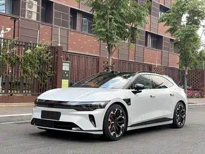 ZEEKR 007GT 2025