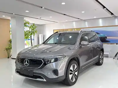 Mercedes-Benz EQB 2023