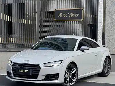 Audi TT 2015