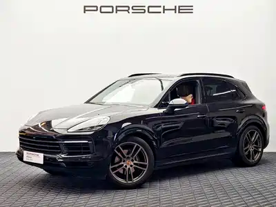 Porsche Cayenne 2021