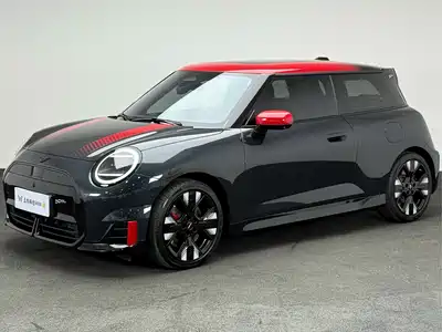 MINI Electric MINI JCW 2025