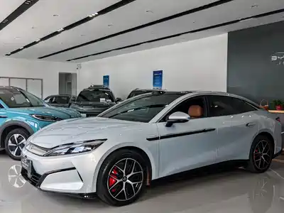 BYD Han L 2025
