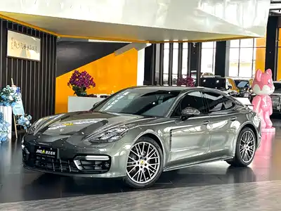 Porsche Panamera 2022