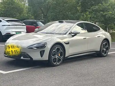 Xiaomi Auto SU7 2024