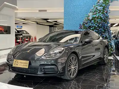 Porsche Panamera 2018