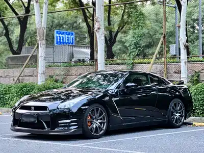 Nissan GT-R 2016