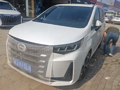 GAC Trumpchi M6 2022