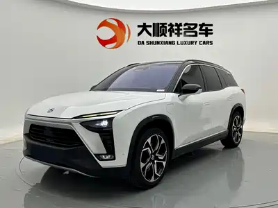 NIO ES8 2021