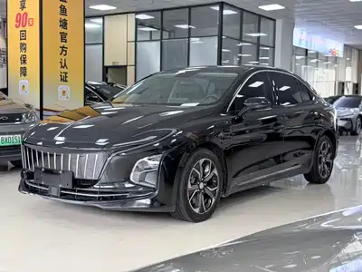 Hongqi E-QM5 2022