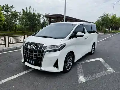 Toyota Alphard 2017