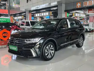 Volkswagen Tiguan L PHEV 2025