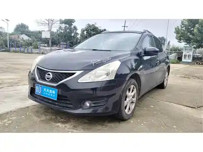 Nissan Tiida 2011