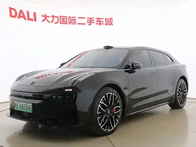 ZEEKR 001 2024