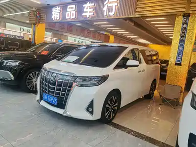Toyota Alphard 2016