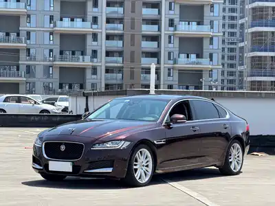 Jaguar XFL 2020