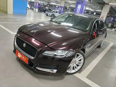 Jaguar XFL 2020