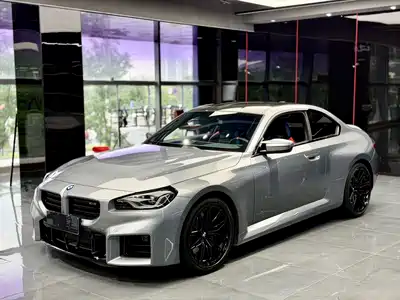 BMW M2 2025