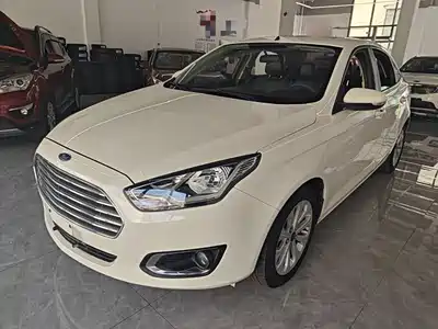 Ford Escort 2015
