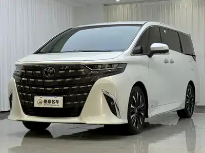 Toyota Alphard 2023