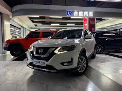 Nissan X-Trail 2025