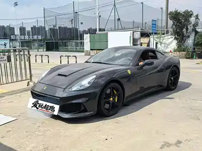 Ferrari California T 2013
