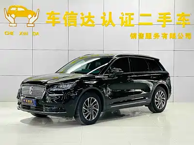Lincoln Adventurer 2022