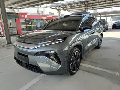 BYD Tang L 2025