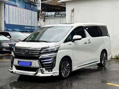 Toyota Vellfire 2022