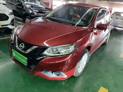 Nissan Tiida 2016