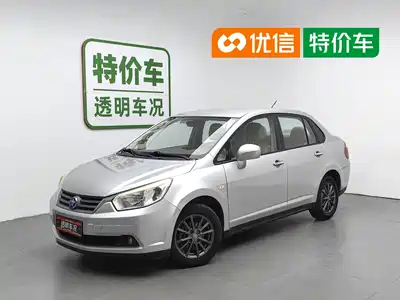 Venucia D50 2014