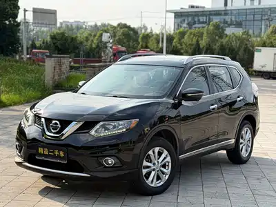 Nissan X-Trail 2015