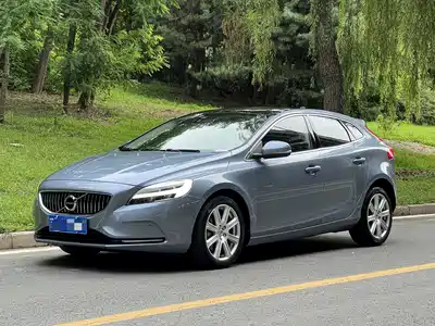 Volvo V40 2019