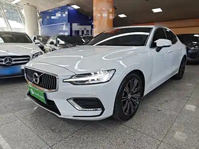 Volvo S60 2022