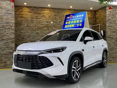 BYD Song L DM-i 2025