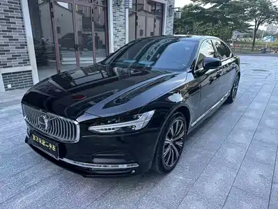 Volvo S90 2022
