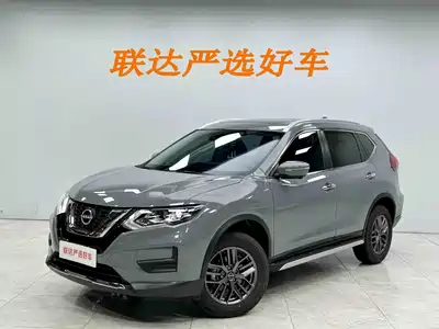 Nissan X-Trail 2025