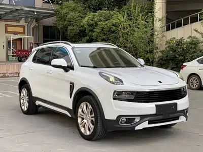 Lynk & Co 01 2018