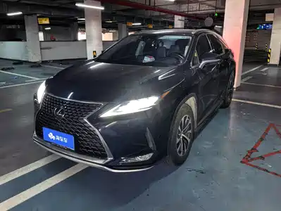 Lexus RX 2022