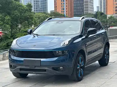 Lynk & Co 01 2018