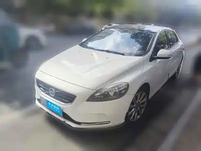 Volvo V40 2013
