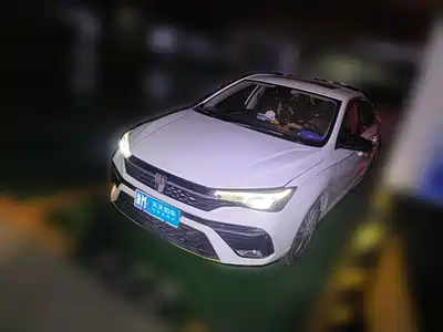 Roewe i5 2021