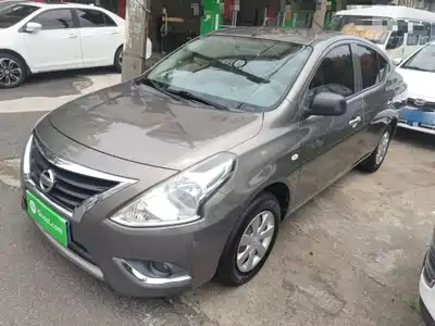 Nissan Sunny 2016