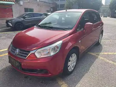 Venucia R50 2014